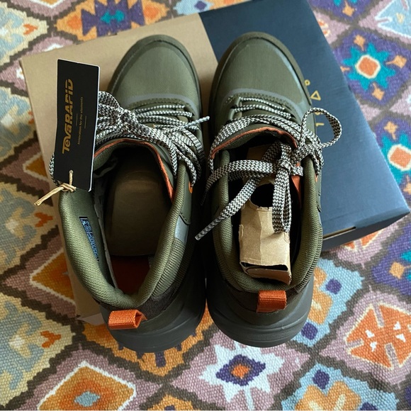 Teva Men’s Geotrecca Dark Olive Desert Taupe Green Boots Size 9 Waterproof NEW - Picture 11 of 11